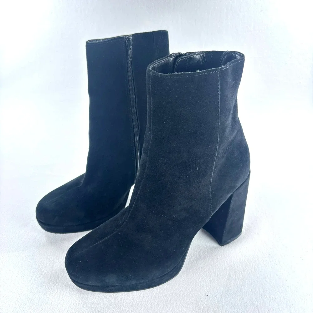 Steve‎ Madden Black Suede Boots Sz 10 Block Heel Ankle Zip 90s Whimsigoth Goth